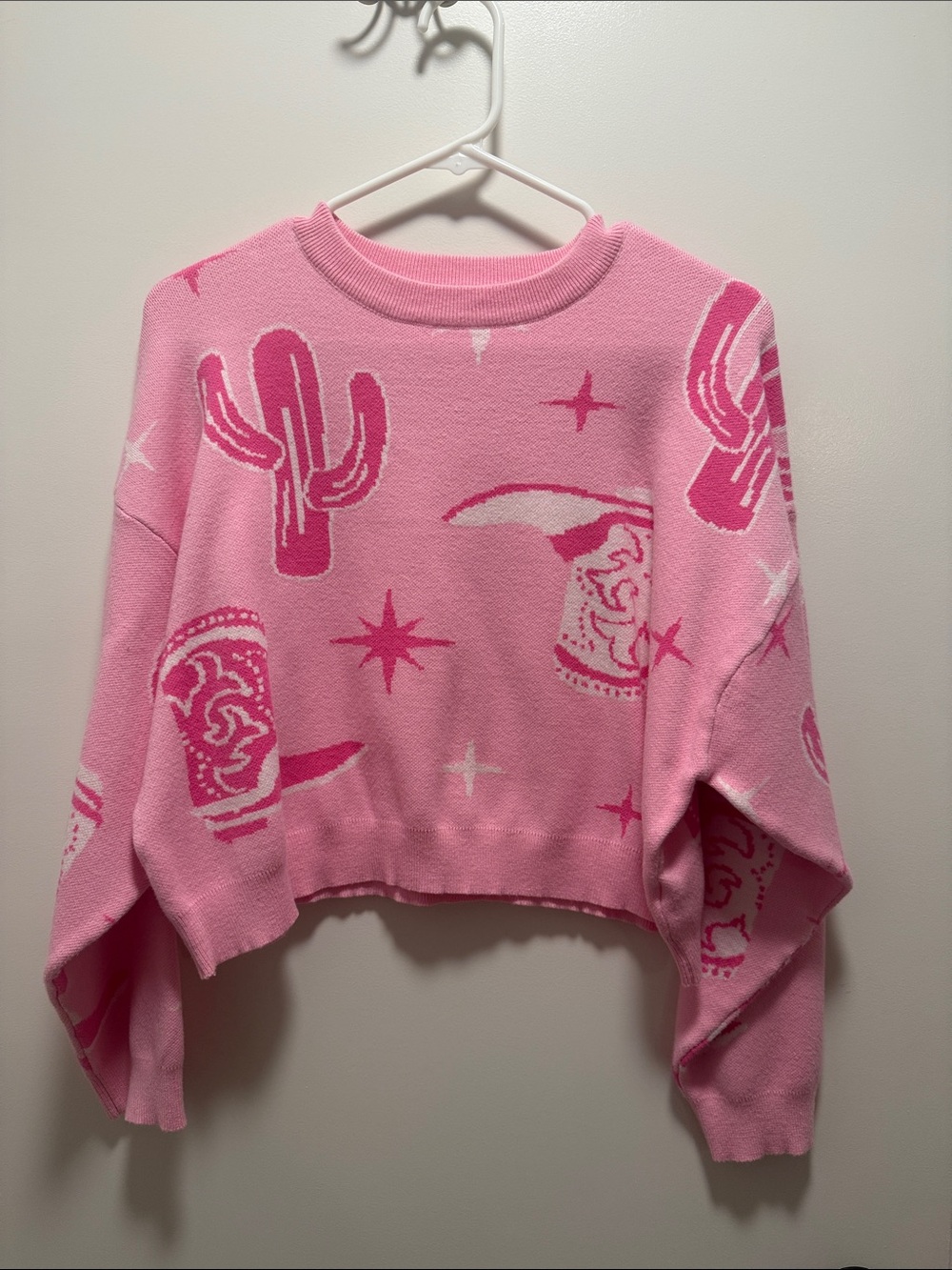 Cropped Pink Western-Graphic Crewneck Sweater